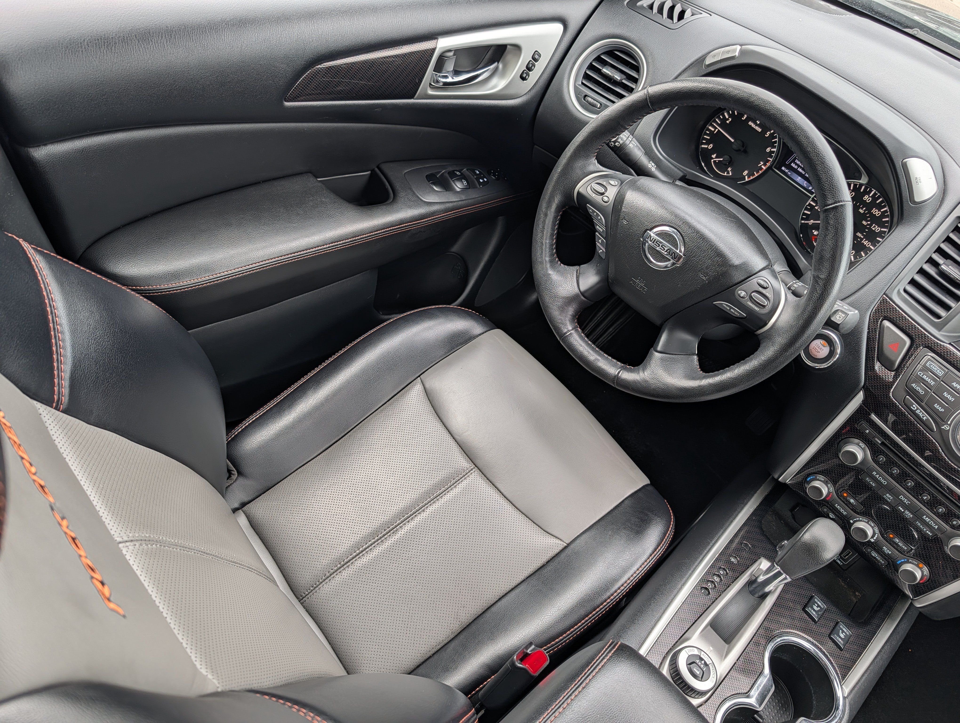 Used 2019 Nissan Pathfinder SL AWD/4WD image 9