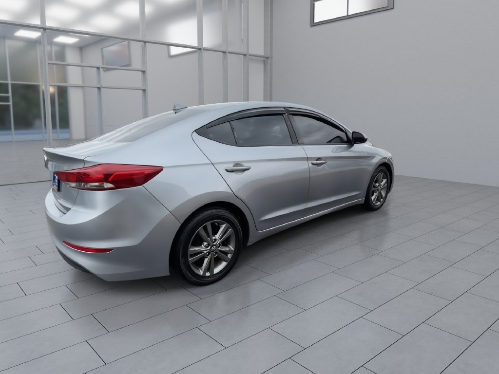 Used 2017 Hyundai Elantra SE FWD image 8