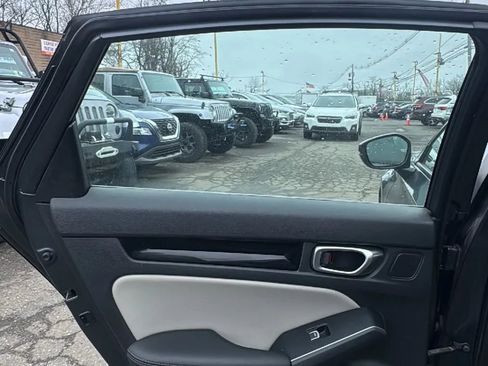 Used 2023 Honda Civic Sport Touring image 13