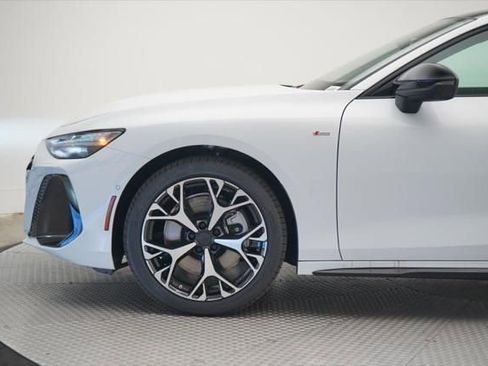 New 2026 Audi A6 Premium Plus AWD/4WD image 2