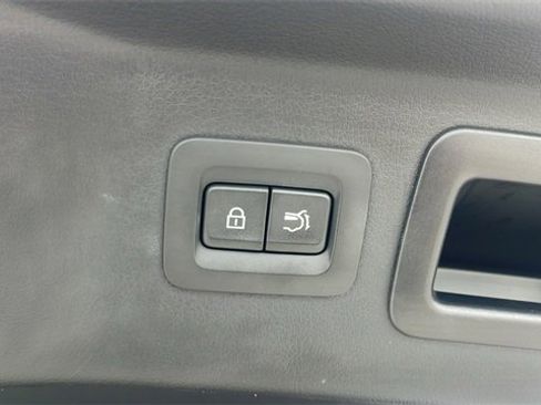 Used 2024 MAZDA CX-90 3.3 Turbo w/ Preferred Package image 33