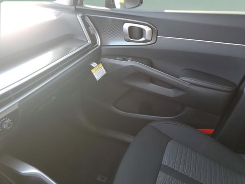 New 2026 Kia Sorento LX image 26