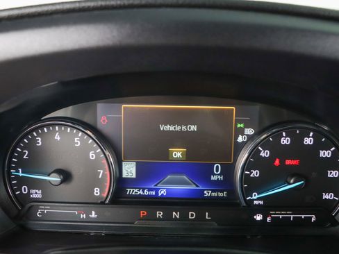 Used 2021 Ford Explorer XLT w/ Equipment Group 202A image 15