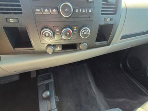 Used 2013 Chevrolet Silverado 1500 LS AWD/4WD image 14