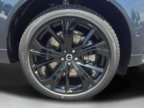 New 2026 Volvo XC60 B5 Ultra w/ Climate Package AWD/4WD image 10