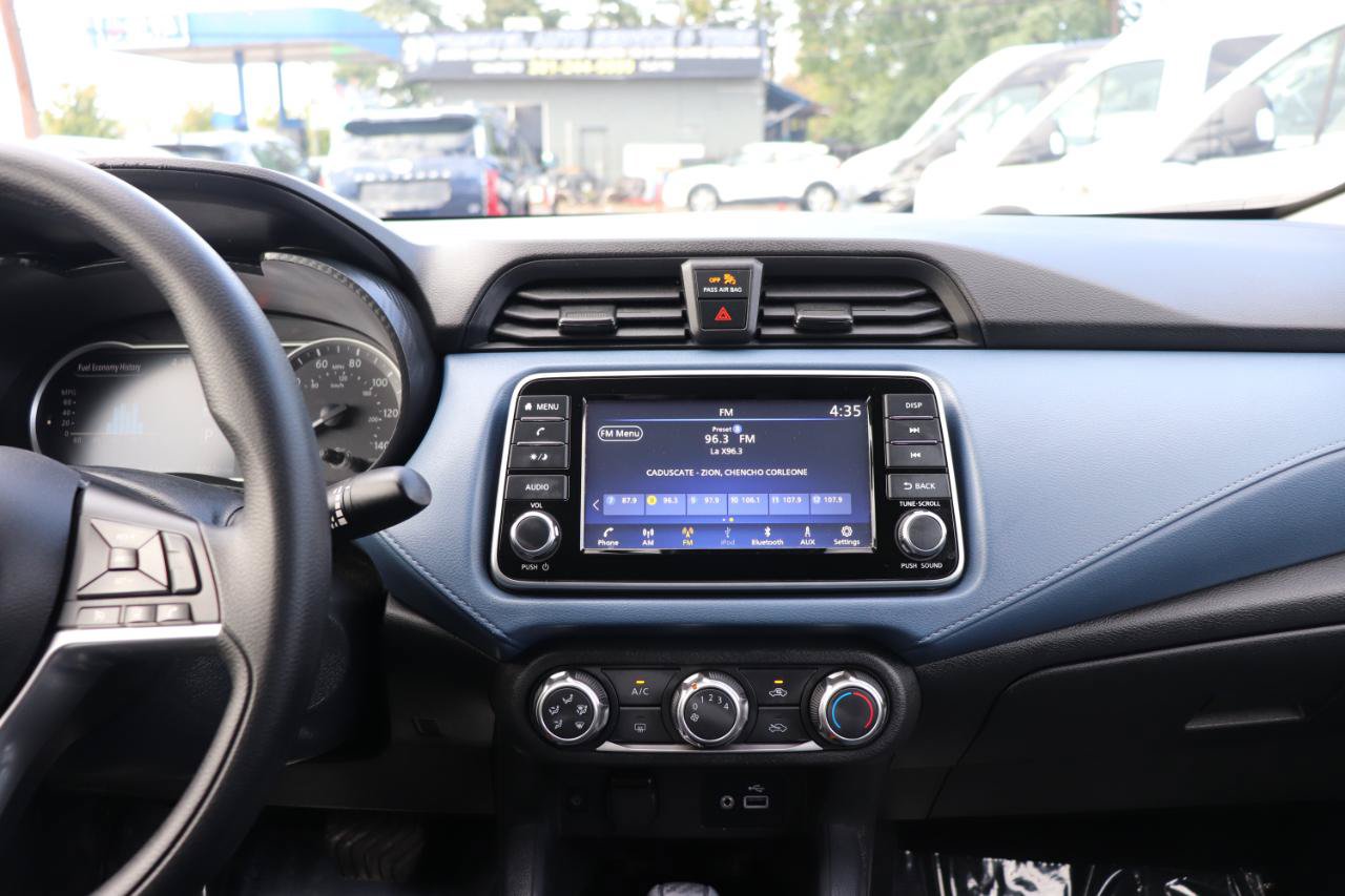 Used 2025 Nissan Versa SV w/ Trunk Package FWD image 19