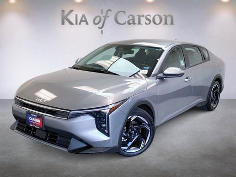 Certified 2025 Kia K4 EX image 1