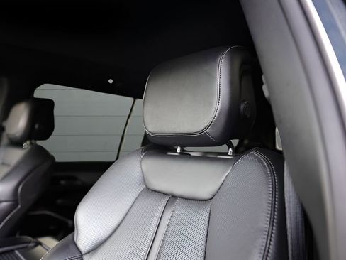 Used 2023 Jeep Wagoneer Series II image 32