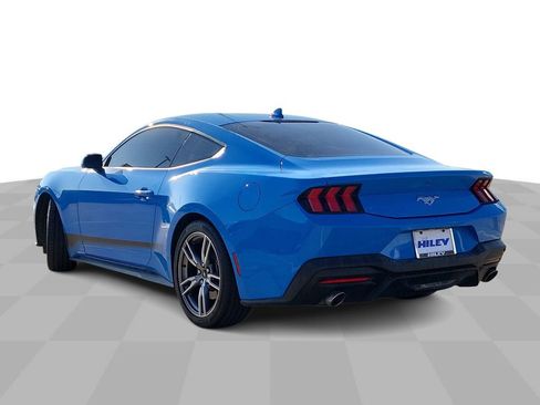 Used 2024 Ford Mustang Coupe image 6