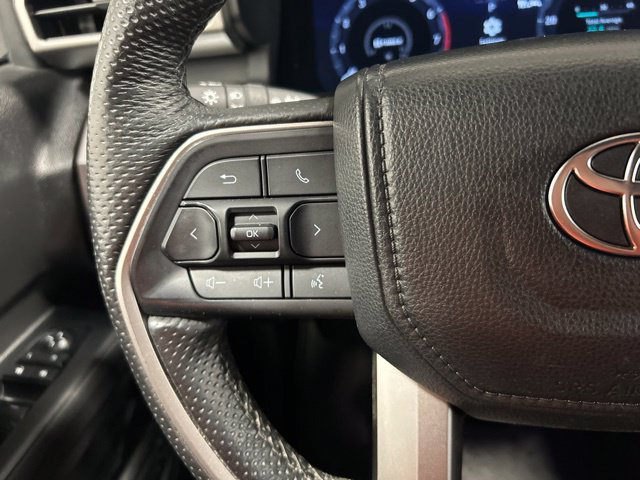 Used 2024 Toyota Tacoma TRD Sport w/ TRD Sport Premium Package AWD/4WD image 24