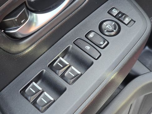 Used 2023 Honda Pilot TrailSport image 26