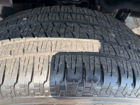 Used 2026 RAM 1500 Express AWD/4WD image 10