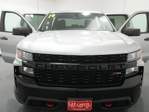 Used 2019 Chevrolet Silverado 1500 Custom Trail Boss w/ Custom Convenience Package AWD/4WD image 28
