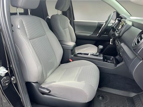 Certified 2022 Toyota Tacoma SR RWD image 16