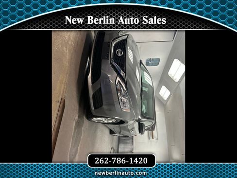 Used 2017 Nissan Sentra S w/ S Style Package FWD image 1