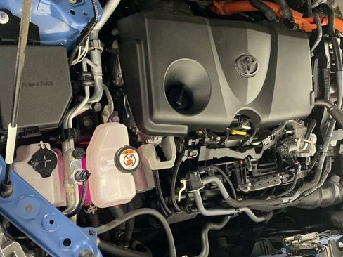 Used 2023 Toyota RAV4 XSE AWD/4WD image 33