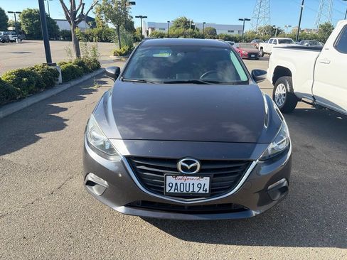 Used 2016 MAZDA MAZDA3 i Sport FWD image 2