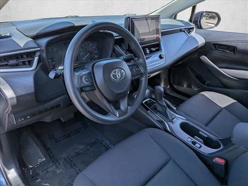 Used 2023 Toyota Corolla LE FWD image 12