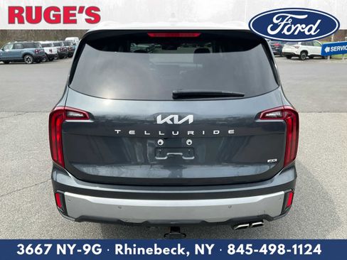 Used 2023 Kia Telluride S w/ S Sunroof Package image 4