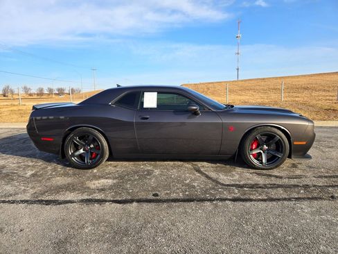 Used 2021 Dodge Challenger SRT Hellcat w/ Plus Package image 2