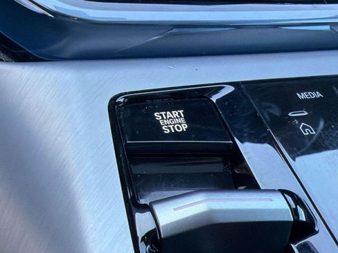 Certified 2025 BMW X3 xDrive30i image 22