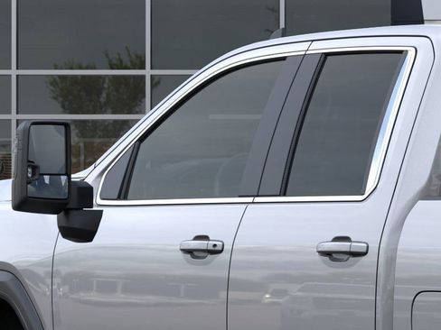 New 2026 GMC Sierra 2500 SLE w/ Preferred Package image 36