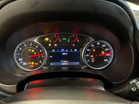 Used 2024 GMC Terrain SLT FWD image 26