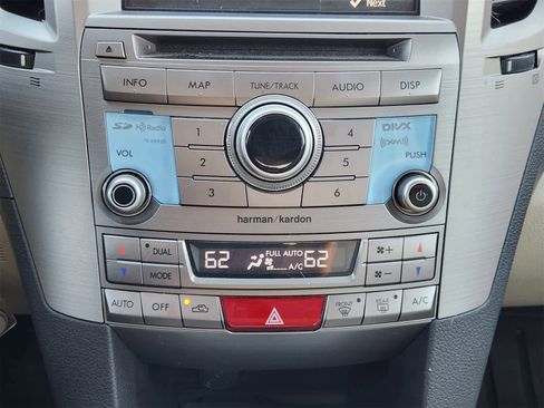 Used 2014 Subaru Outback 2.5i Limited image 19