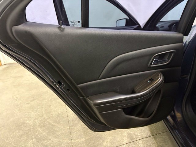 Used 2015 Chevrolet Malibu LT FWD image 20