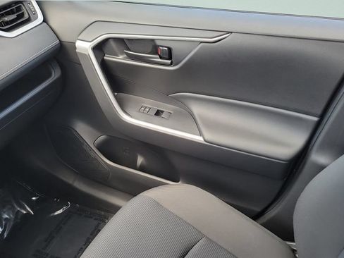 Certified 2024 Toyota RAV4 LE AWD/4WD image 13