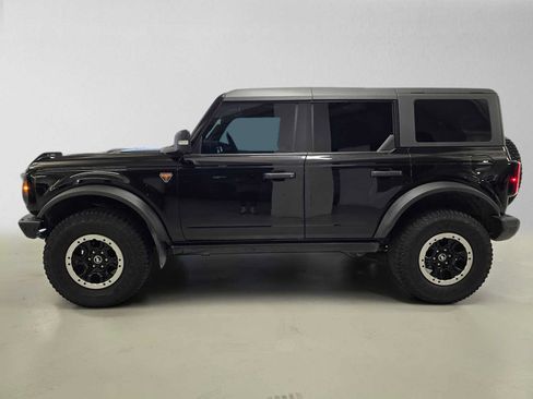 Used 2022 Ford Bronco Badlands AWD/4WD image 2