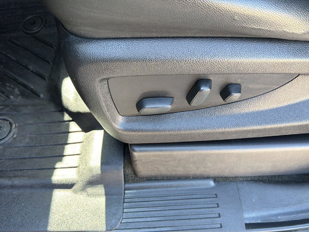 Used 2018 Chevrolet Silverado 1500 LTZ w/ LTZ Plus Package AWD/4WD image 22