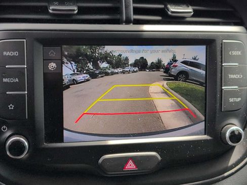 Used 2024 Kia Soul LX w/ Option Group 015 FWD image 27