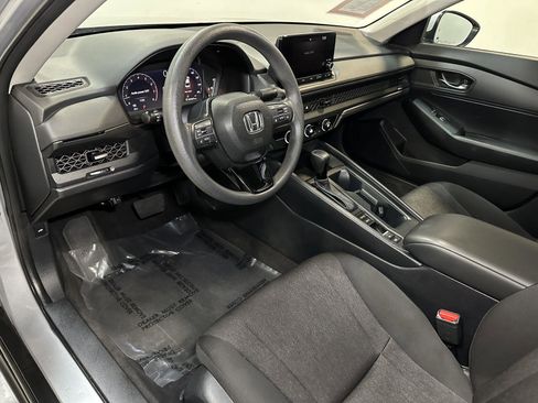 Used 2023 Honda Accord LX image 23