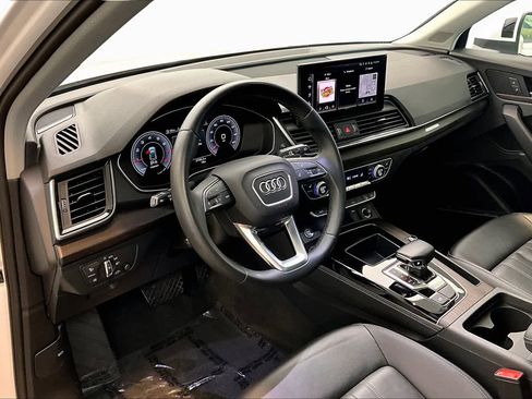 Used 2023 Audi Q5 2.0T Premium Plus w/ Premium Plus Package AWD/4WD image 18