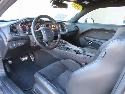 Certified 2023 Dodge Challenger R/T Scat Pack w/ Plus Package image 32