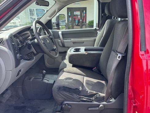Used 2013 Chevrolet Silverado 3500 W/T w/ Snow Plow Prep Package AWD/4WD image 10