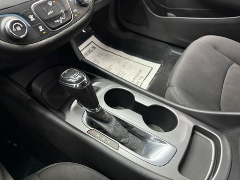 Used 2020 Chevrolet Malibu RS image 18