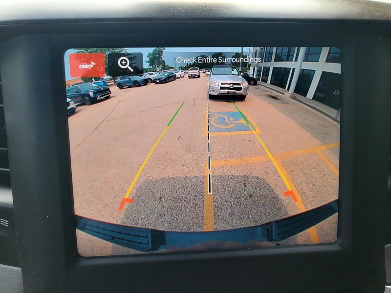 Used 2023 RAM 1500 4x4 Crew Cab image 11