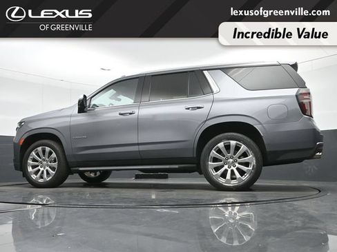 Used 2021 Chevrolet Tahoe Premier w/ Premium Package RWD image 39