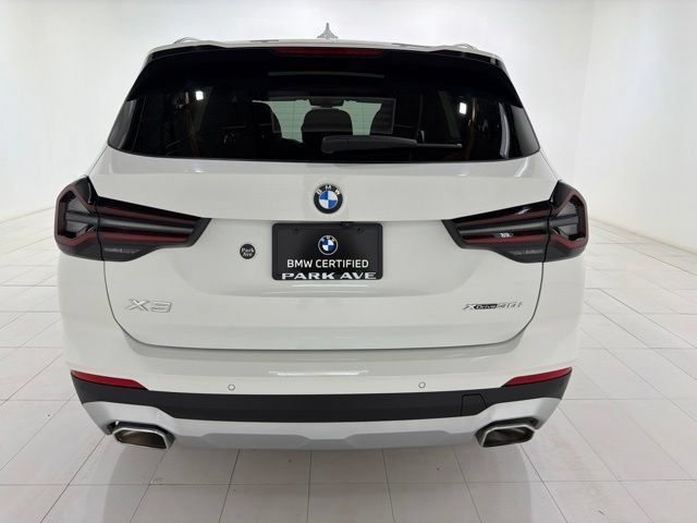 Certified 2023 BMW X3 xDrive30i w/ Premium Package w/ZPA AWD/4WD image 4