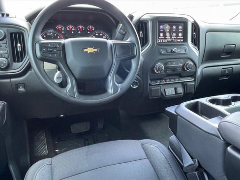 Used 2026 Chevrolet Silverado 1500 Custom w/ LPO, Dark Essentials Package AWD/4WD image 10