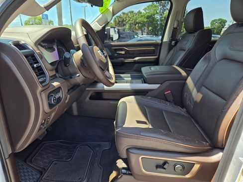 Used 2026 RAM 1500 Limited AWD/4WD image 13