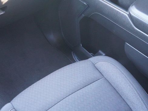 Used 2024 Chevrolet Silverado 1500 LT RWD image 26