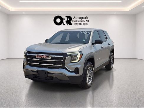 Used 2026 GMC Terrain Elevation FWD image 2