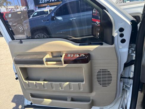 Used 2008 Ford F350 Lariat AWD/4WD image 19
