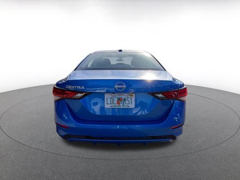 Used 2025 Nissan Sentra SV image 6
