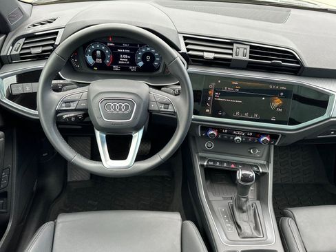Certified 2025 Audi Q3 2.0T Premium w/ Convenience Package AWD/4WD image 14