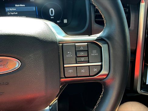 Used 2024 Ford Expedition Max Platinum image 24