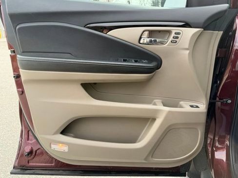 Used 2020 Honda Ridgeline RTL-E image 16